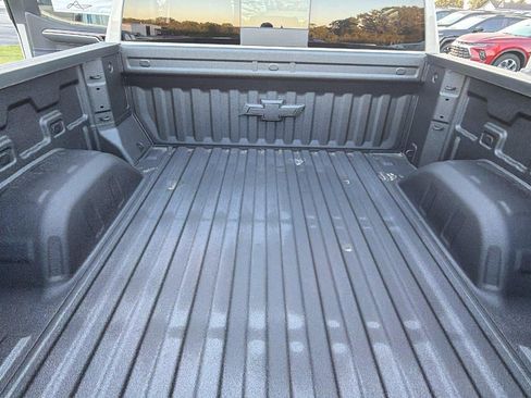 New 2026 Chevrolet Silverado 1500 RST w/ True North Edition Plus AWD/4WD image 13