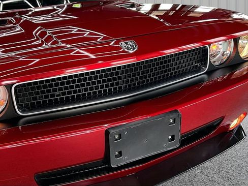 Used 2009 Dodge Challenger R/T RWD image 30