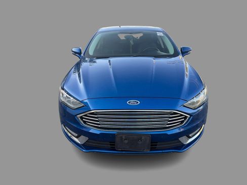 Used 2017 Ford Fusion SE w/ Equipment Group 201A FWD image 13