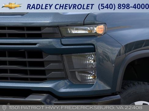 New 2026 Chevrolet Silverado 2500 Custom w/ Custom Value Package image 10