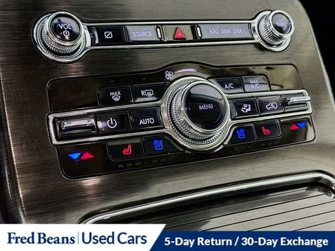 Certified 2022 Lincoln Nautilus Reserve w/ Equipment Group 201A image 18