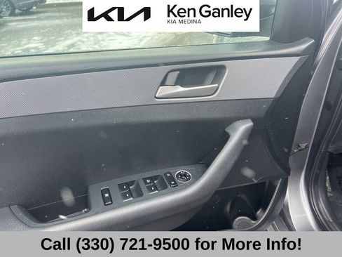 Used 2019 Hyundai Sonata SE image 26