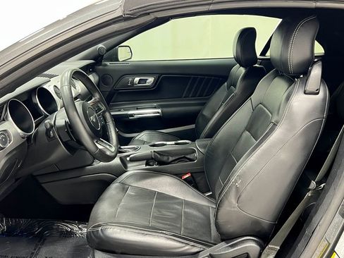 Used 2019 Ford Mustang Premium RWD image 12