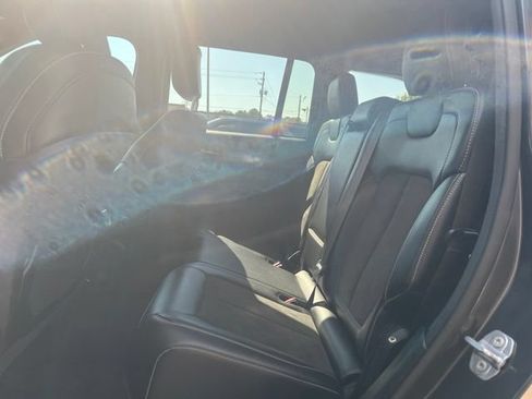 Used 2023 Jeep Grand Cherokee Altitude AWD/4WD image 11