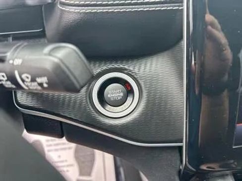 Used 2023 Jeep Grand Cherokee L Laredo w/ Luxury Tech Group I image 21