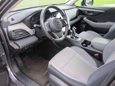 Used 2023 Subaru Outback Premium AWD/4WD image 10