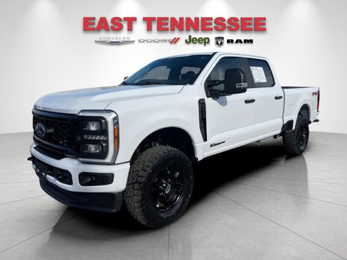 Used 2023 Ford F250 XL w/ STX Appearance Package image 7