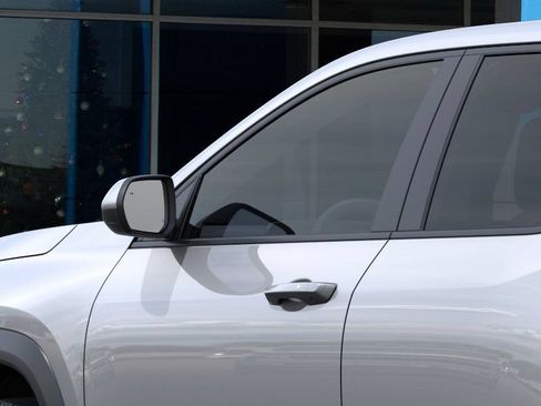 New 2027 Chevrolet Equinox LT AWD/4WD image 12