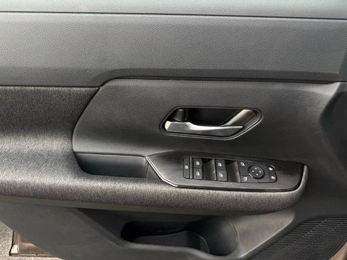 New 2026 Nissan Kicks SV image 17