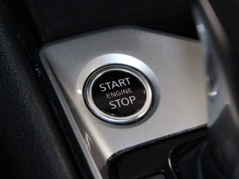 Used 2024 Nissan Altima 2.5 SV FWD image 39