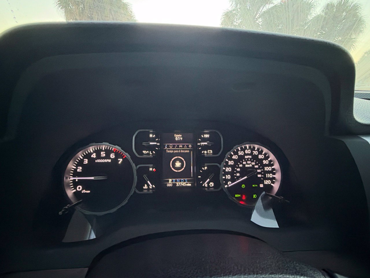 Used 2021 Toyota Tundra Limited w/ Limited Premium Package AWD/4WD image 9