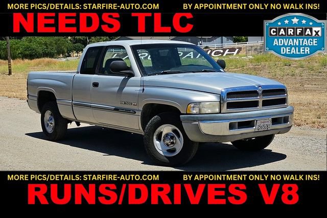Used 2000 Dodge Ram 1500 Truck 2WD Club Cab image 1