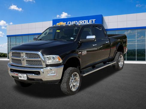 Used 2018 RAM 2500 Laramie w/ Off Road Package AWD/4WD image 12