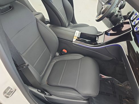New 2026 Mercedes-Benz C 300 4MATIC Sedan image 10