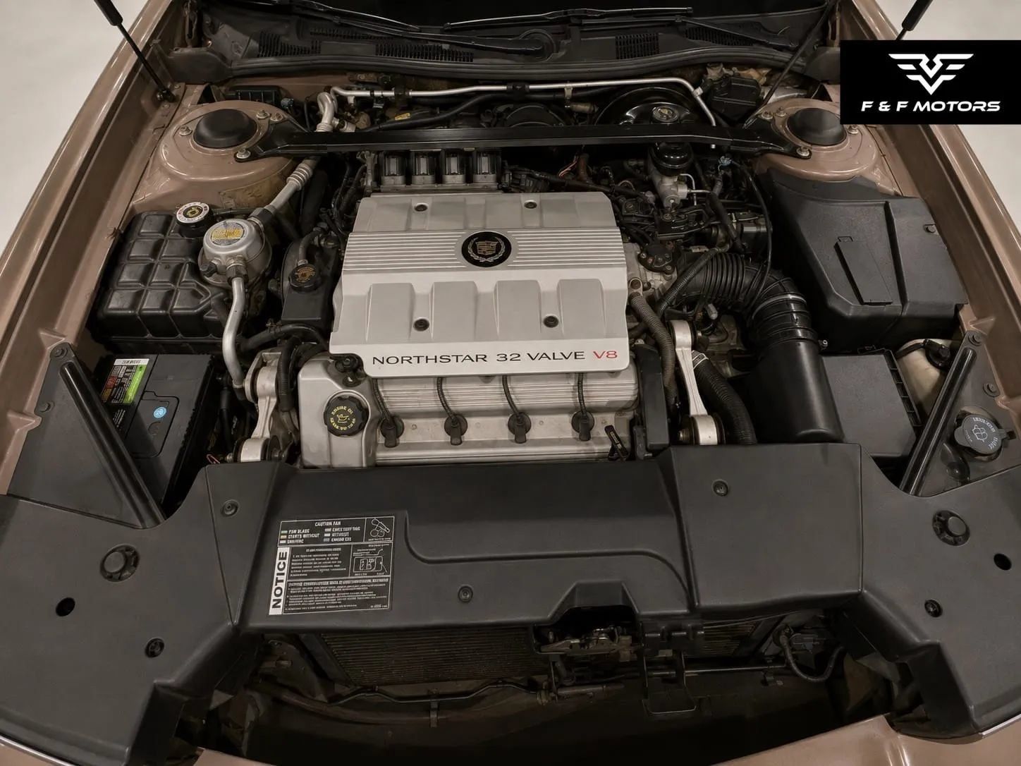 Used 1995 Cadillac De Ville Concours FWD image 17