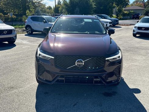 New 2026 Volvo XC60 B5 Ultra w/ Climate Package image 2