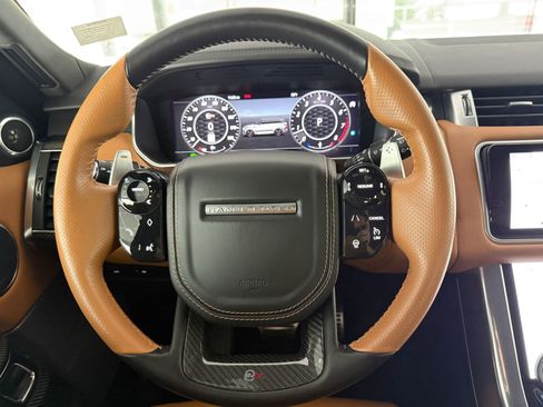 Used 2019 Land Rover Range Rover Sport SVR image 17
