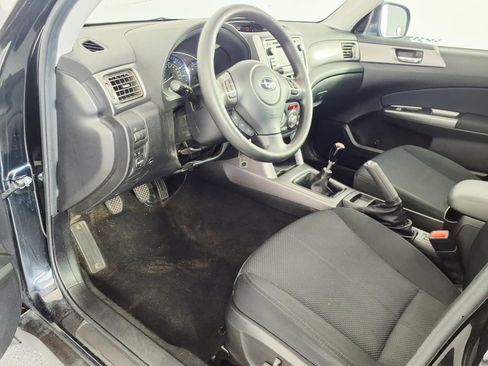 Used 2013 Subaru Forester 2.5X Premium AWD/4WD image 12