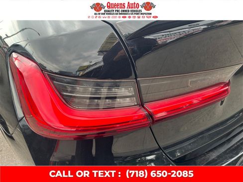 Used 2020 BMW 330i Sedan w/ Convenience Package RWD image 35