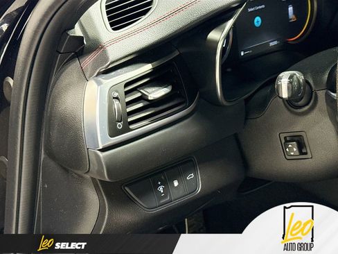 Used 2023 Genesis G70 2.0T w/ Sport Prestige Package AWD/4WD image 13