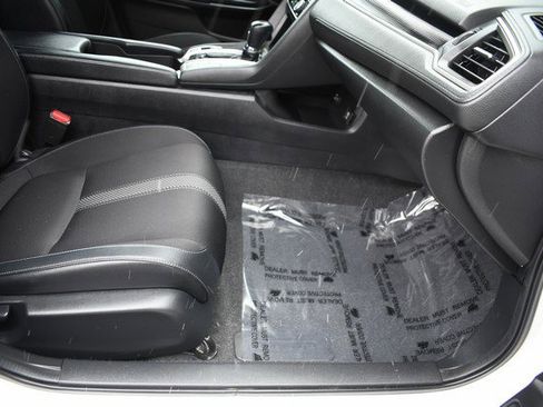 Used 2019 Honda Civic Sport image 25