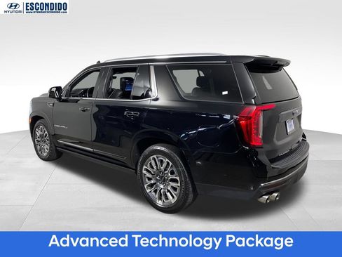 Used 2023 GMC Yukon Denali Ultimate AWD/4WD image 3
