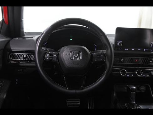 Used 2023 Honda Civic Sport image 7
