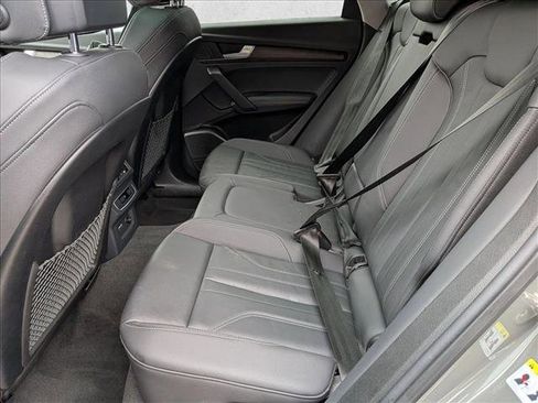 Certified 2024 Audi Q5 2.0T Premium Plus image 17