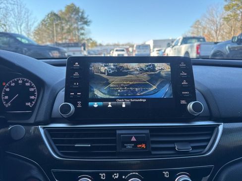 Used 2020 Honda Accord Sport image 15