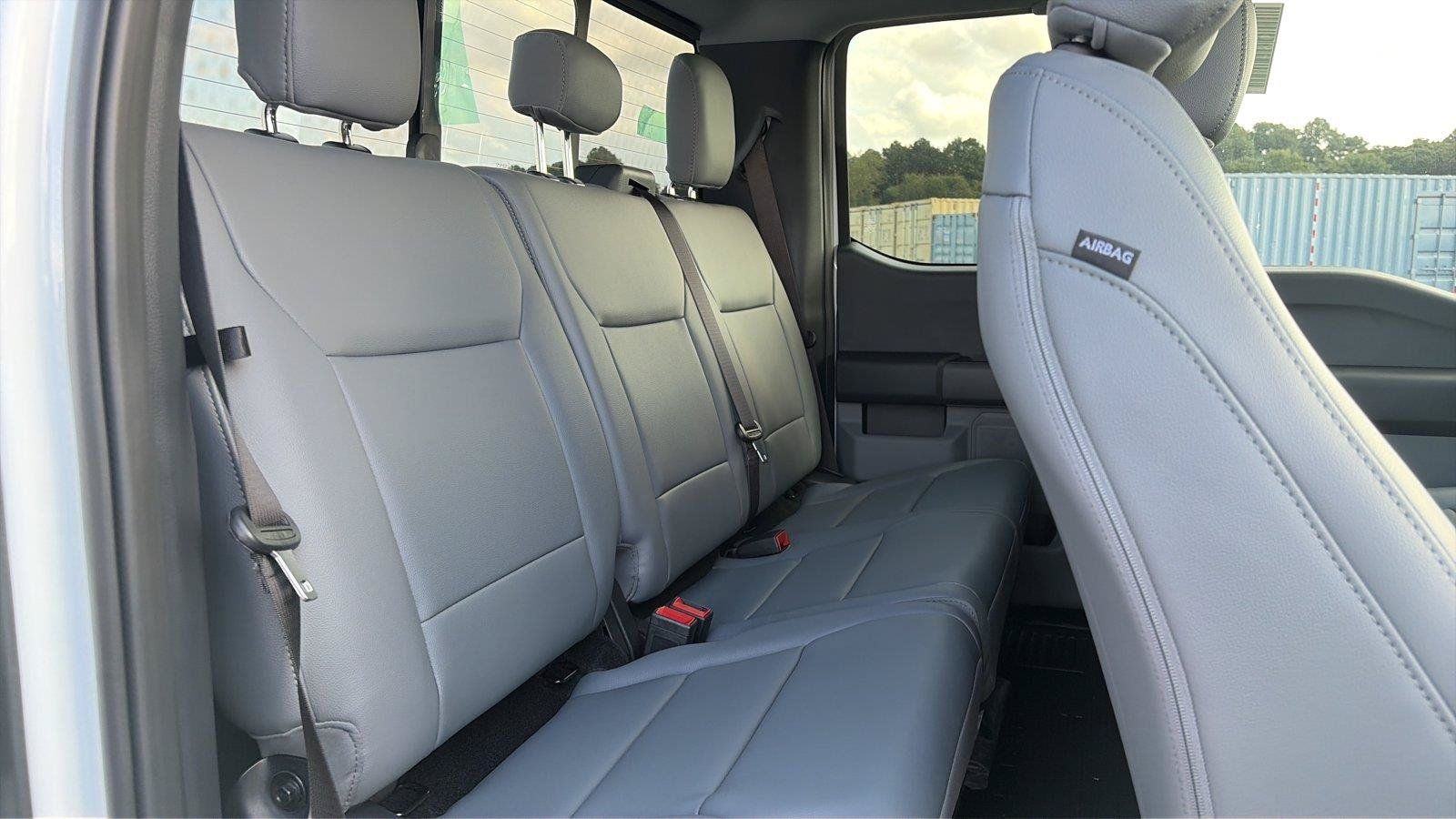 New 2027 Ford F350 XL w/ XL Chrome Package AWD/4WD image 17