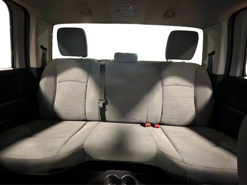 Used 2016 RAM 2500 Tradesman w/ Chrome Appearance Group AWD/4WD image 39
