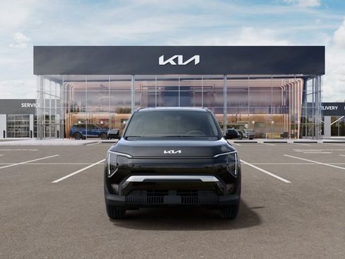 New 2027 Kia EV3 Wind AWD/4WD image 2