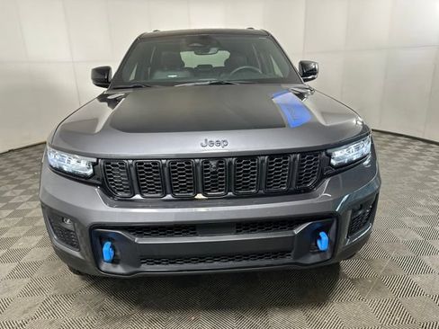 Used 2022 Jeep Grand Cherokee Trailhawk AWD/4WD image 9