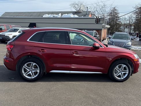 Used 2018 Audi Q5 2.0T Premium Plus w/ Premium Plus Package image 7