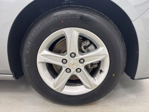 Used 2024 Chevrolet Malibu LT FWD image 29