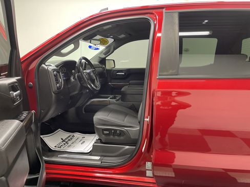 Used 2021 Chevrolet Silverado 1500 RST image 9