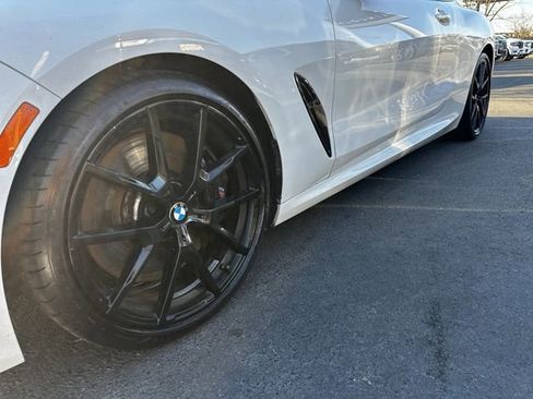 Used 2022 BMW M850i xDrive Coupe image 12