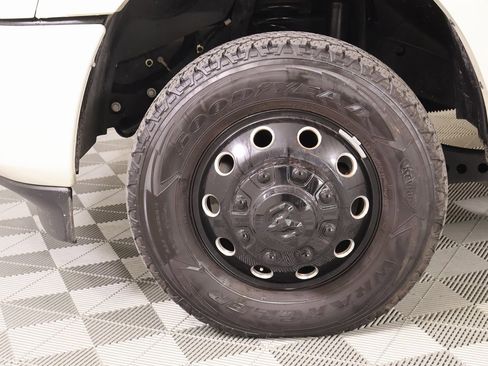 Used 2024 RAM 3500 Limited image 20