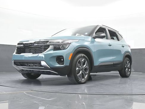 Used 2024 Kia Seltos S FWD image 53
