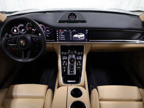 Certified 2023 Porsche Panamera 4 image 26
