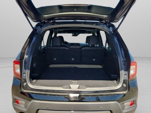 Certified 2024 Honda Passport TrailSport image 33