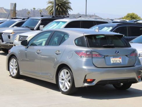 Used 2017 Lexus CT 200h FWD image 20
