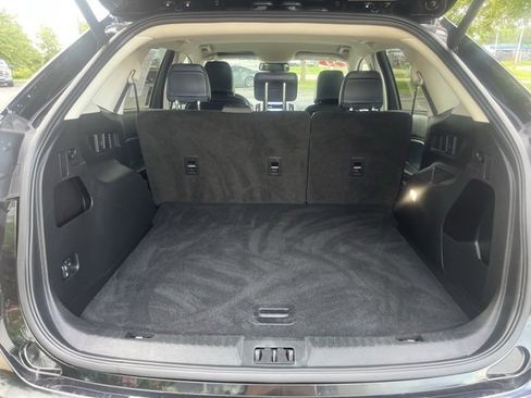 Certified 2024 Ford Edge SEL w/ Sport Appearance Package image 21