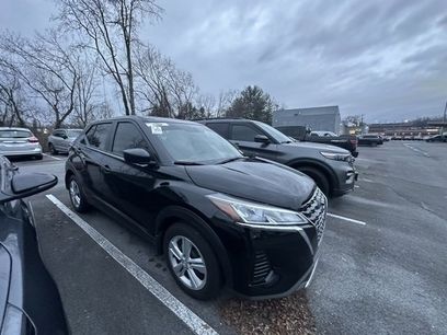 Used 2024 Nissan Kicks S