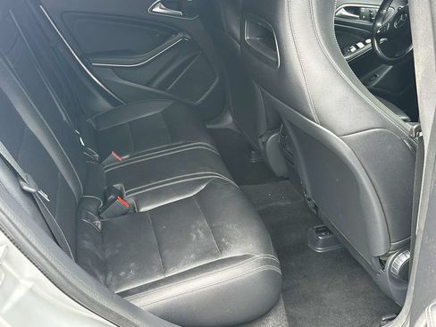 Used 2016 Mercedes-Benz CLA 250 image 19