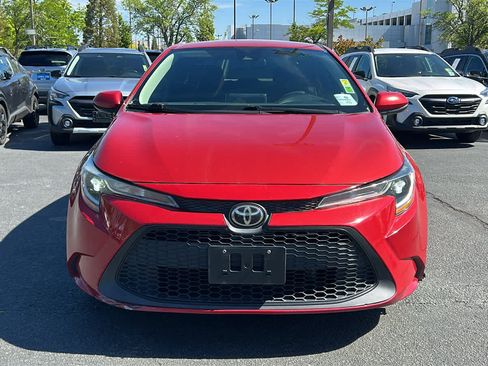Used 2021 Toyota Corolla LE FWD image 2