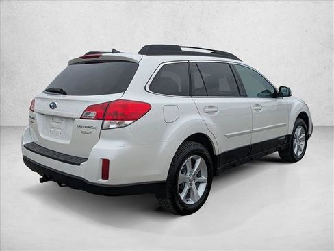 Used 2014 Subaru Outback 2.5i Limited image 5