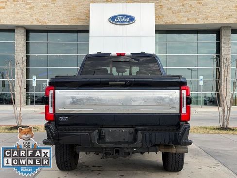 Used 2024 Ford F250 Platinum image 23