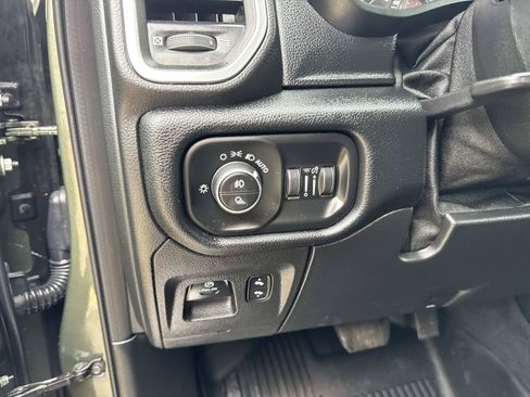 Used 2021 RAM 1500 Laramie AWD/4WD image 20