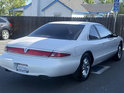 Used 1998 Lincoln Mark VIII LSC RWD image 7